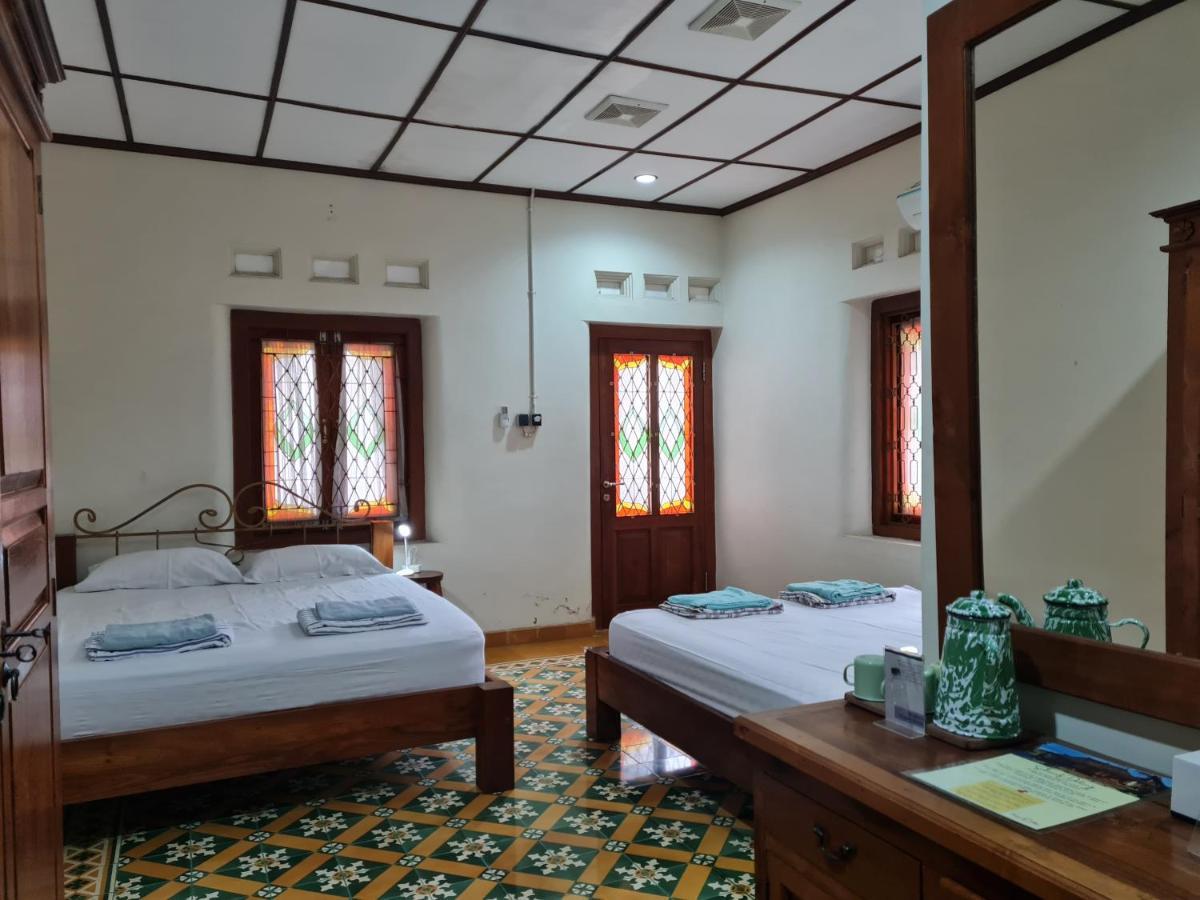 Omah Pitoe Yogya Homestay Jogjacarta Exterior foto
